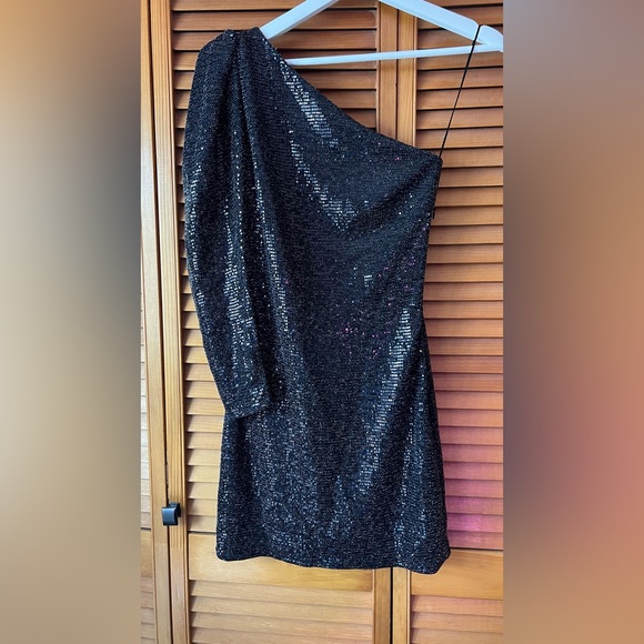 ZARA One Shoulder Asymmetric Dark Grey Sequin Dress - Picture 5 of 10